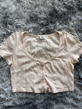 Sunday Best Pale Peach Scoop-Neck Button Crop Top
